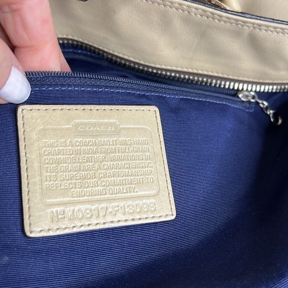 Coach F13098 Beige Leather Zip Top Shoulder Bag - Picture 8 of 12